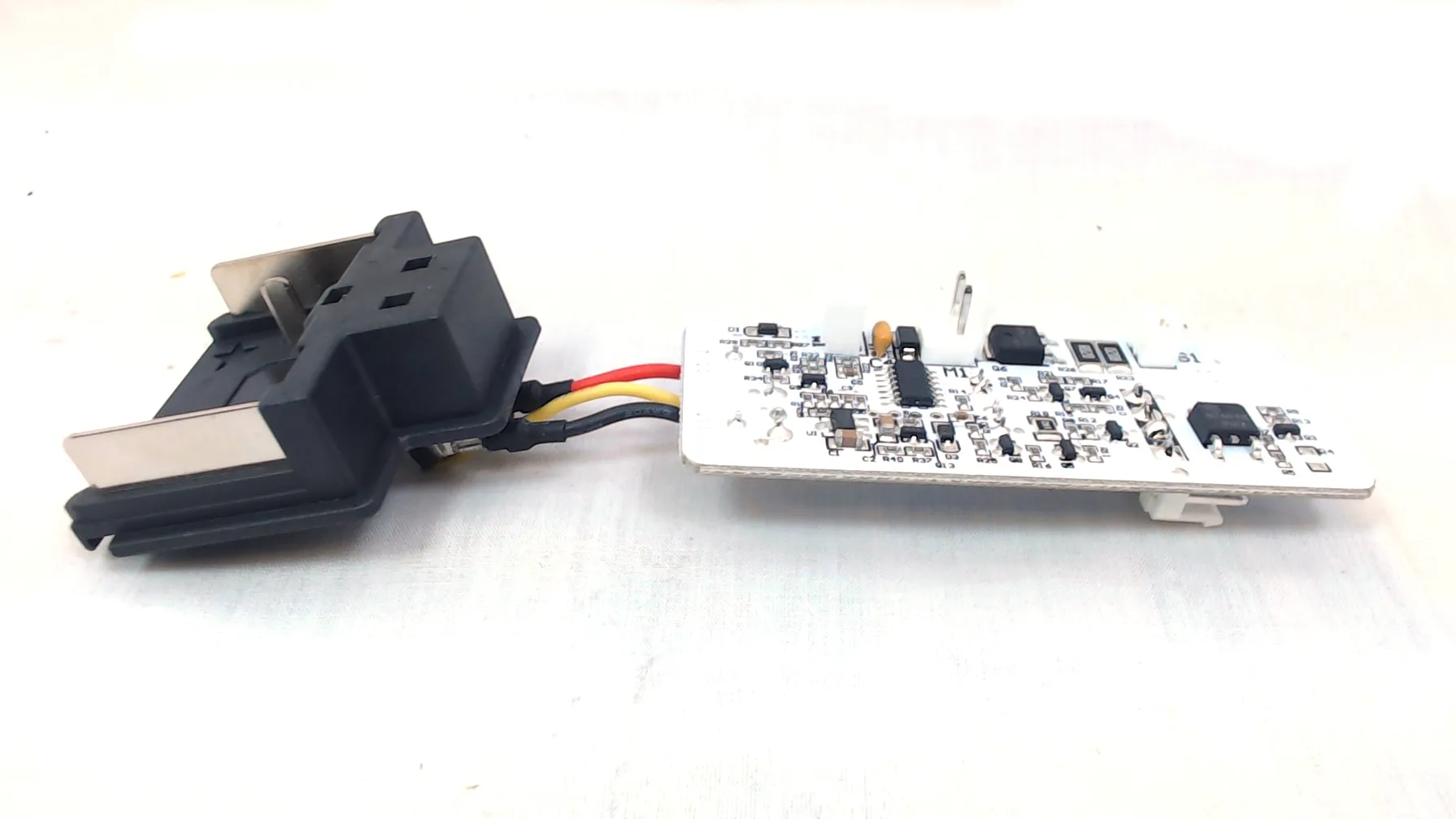 PCB DMP180