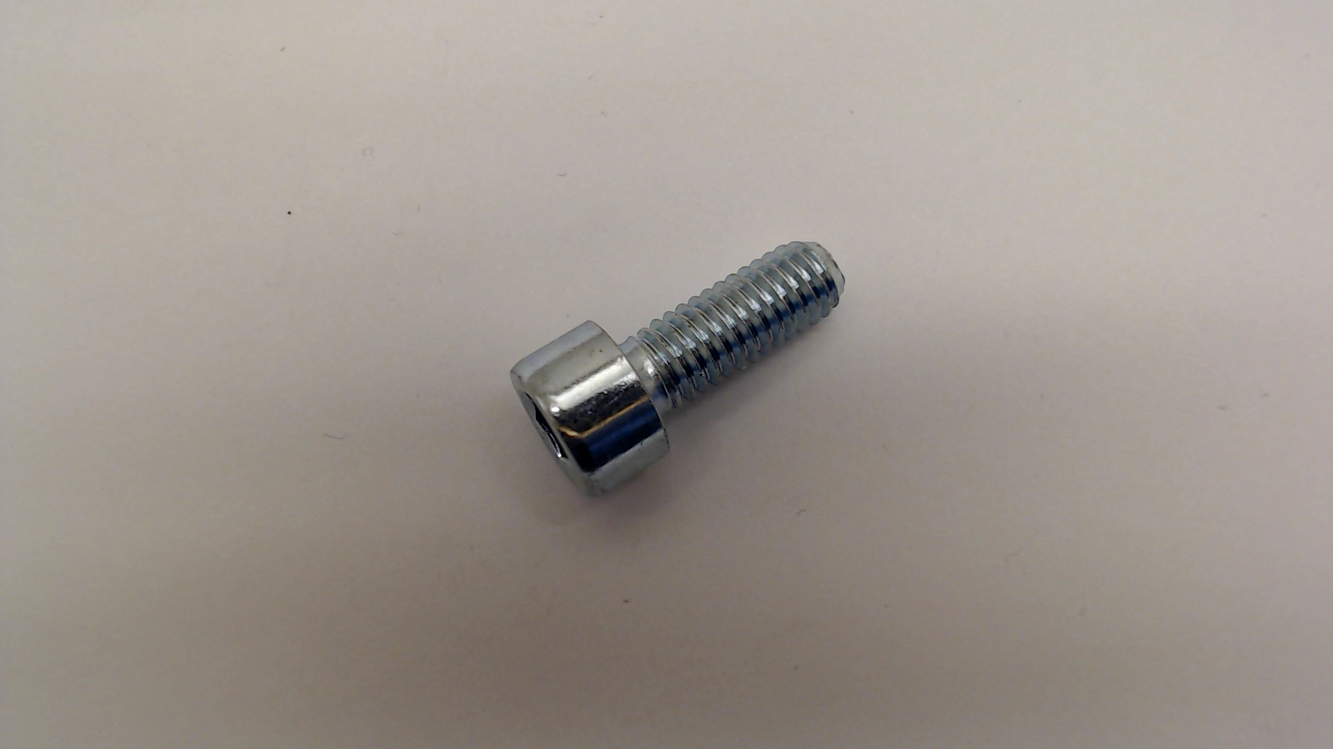 Cap screw