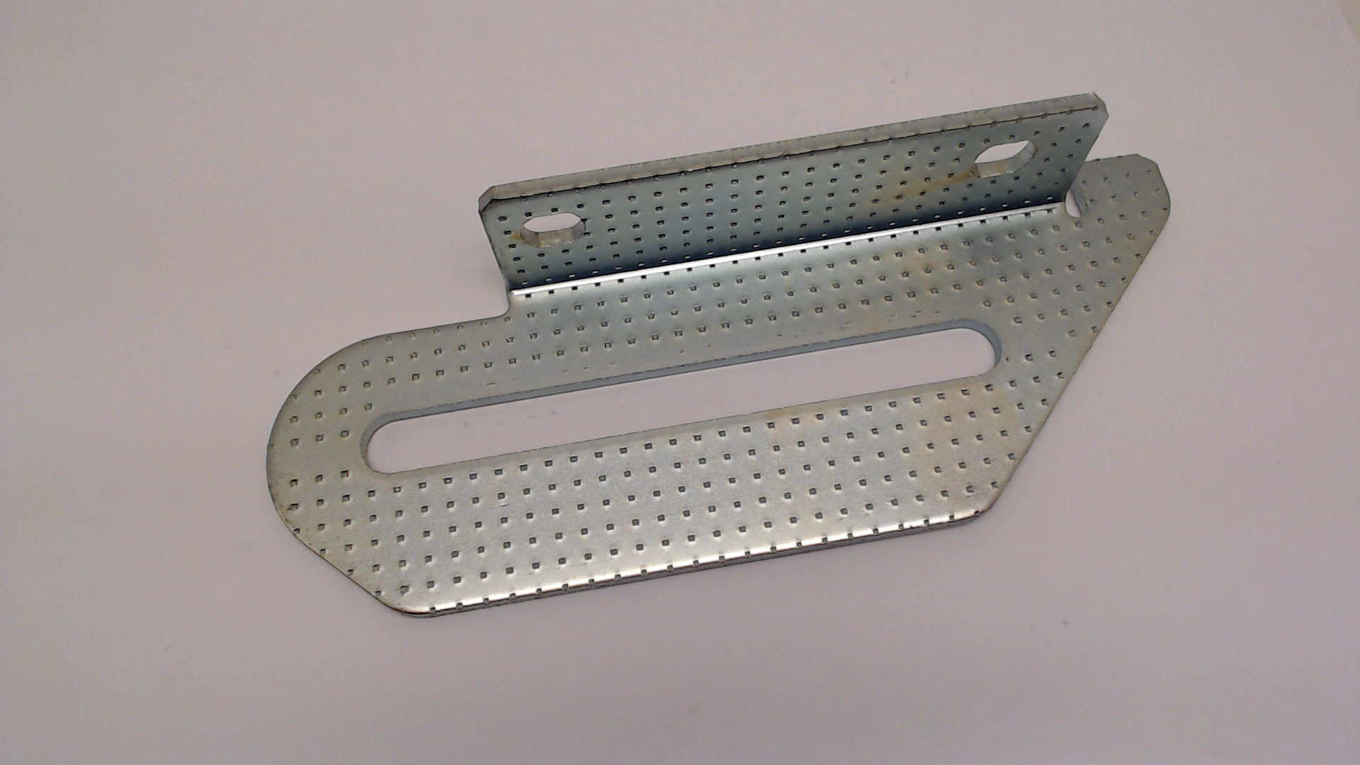 ANGLE BRACKET BL 2,99X79,5X(158) VORNE