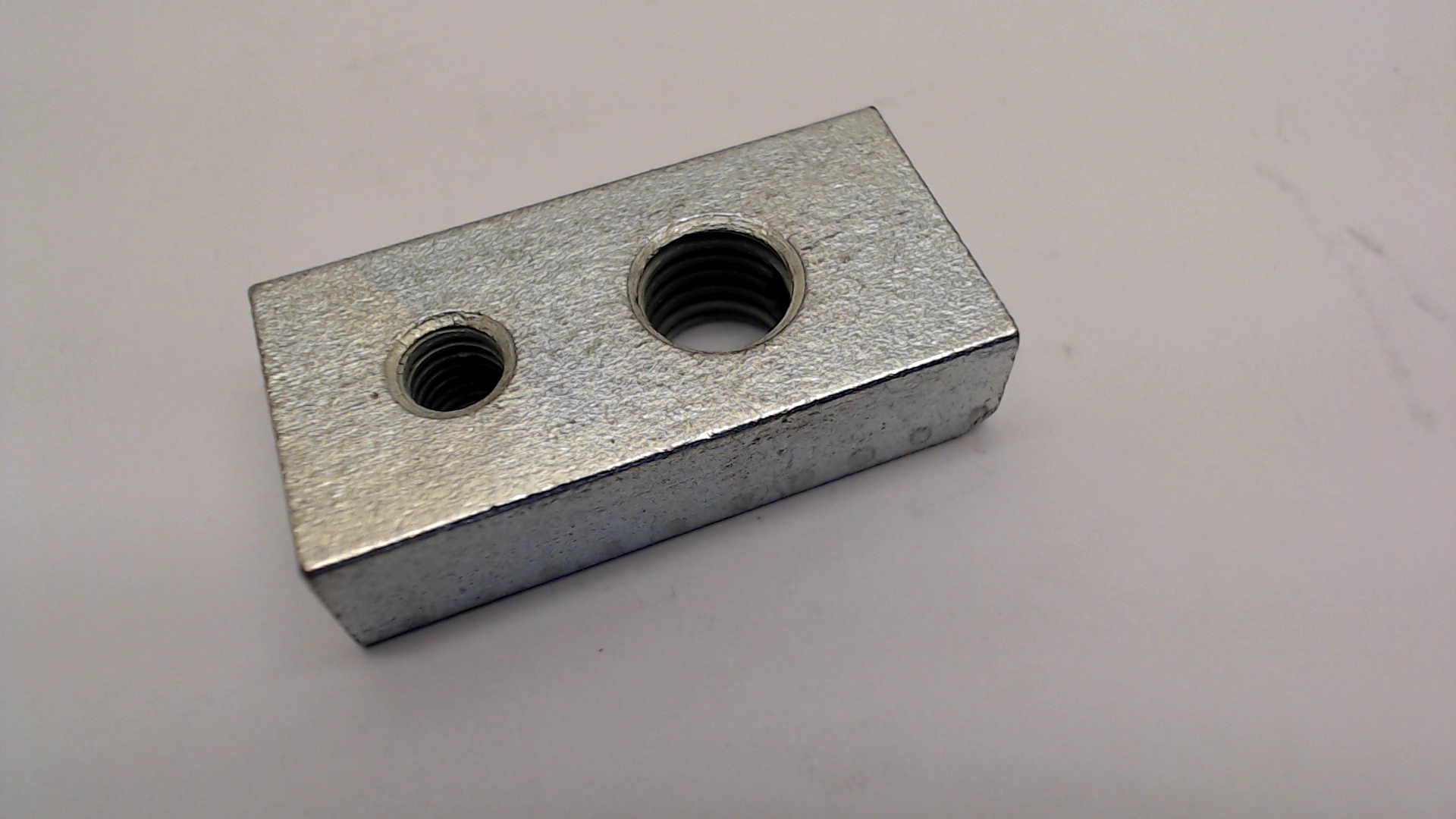 THREADED PIECE FL 40X10X20 TKHS315C