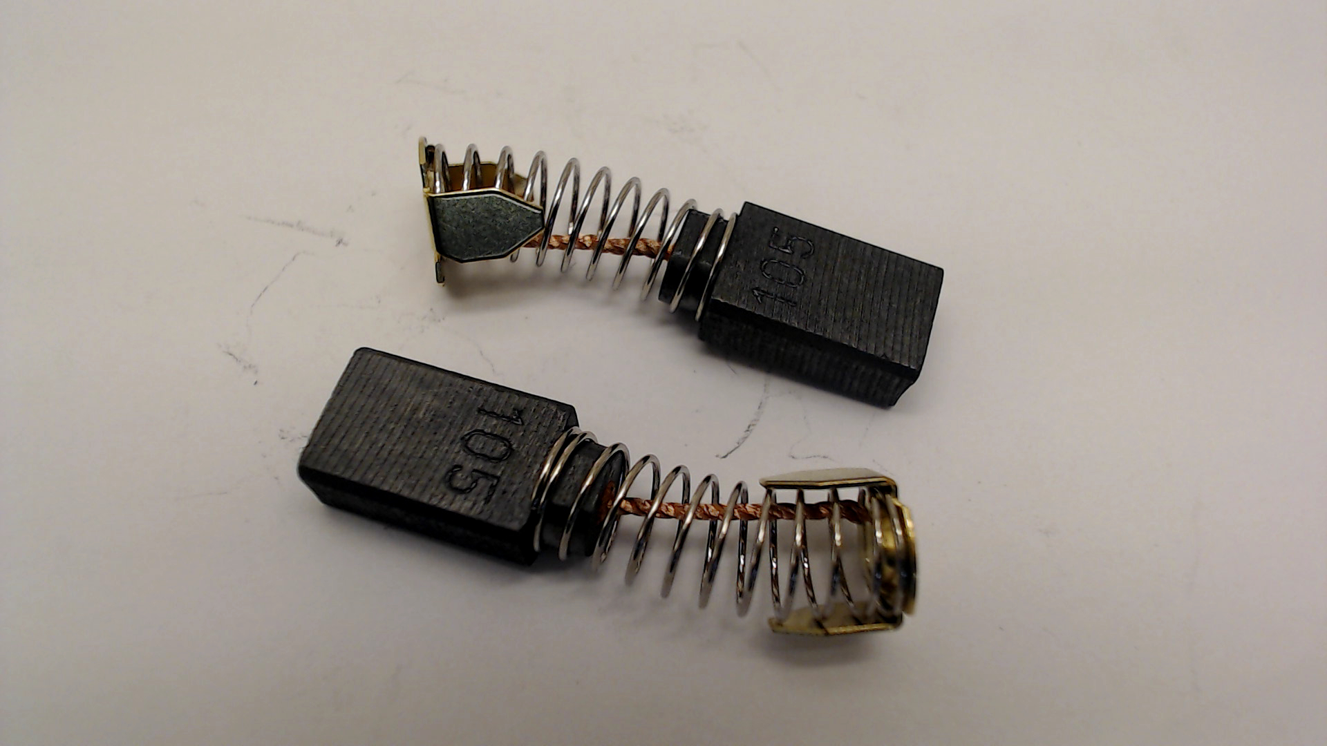 CARBON BRUSH CB-105