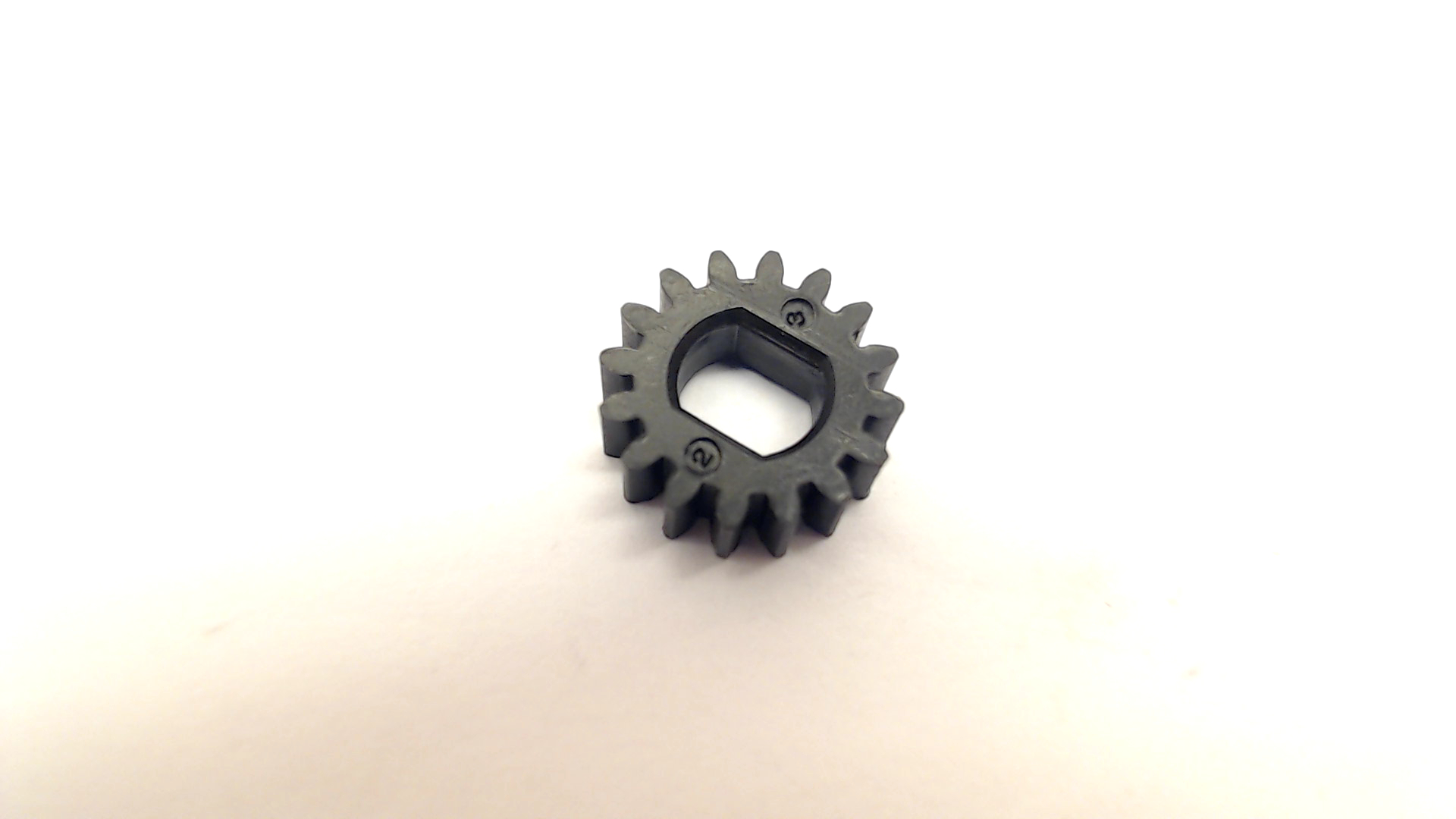 SPUR GEAR 16 3703/3901