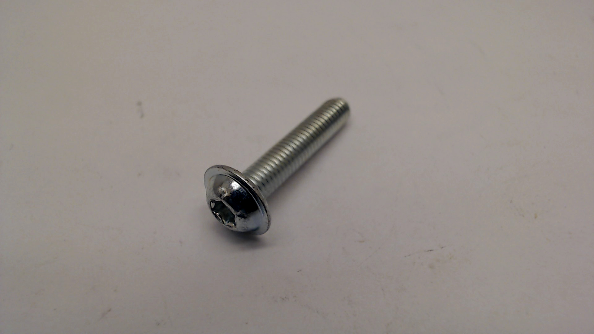 Torx Oval-head Screw