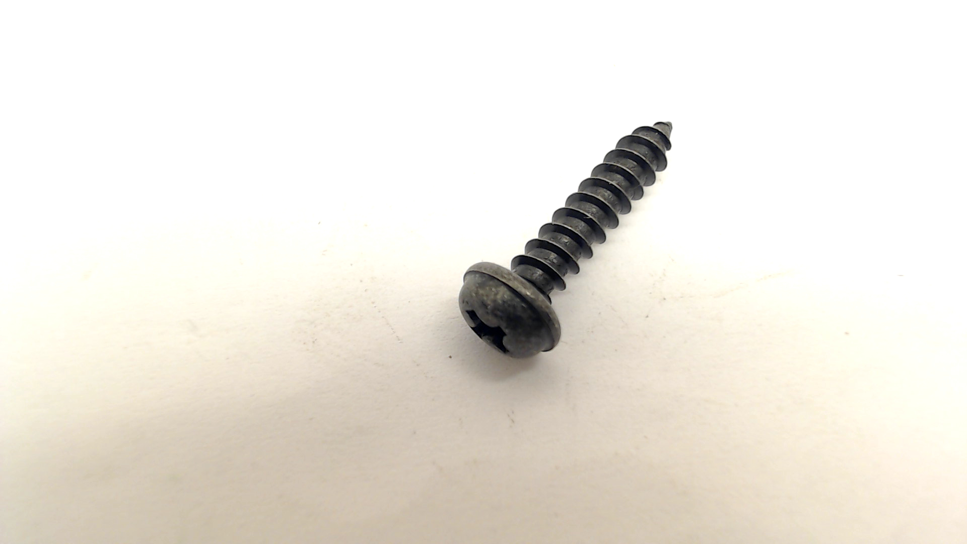 Tapping Screw (w/flange) D4x20 (black)