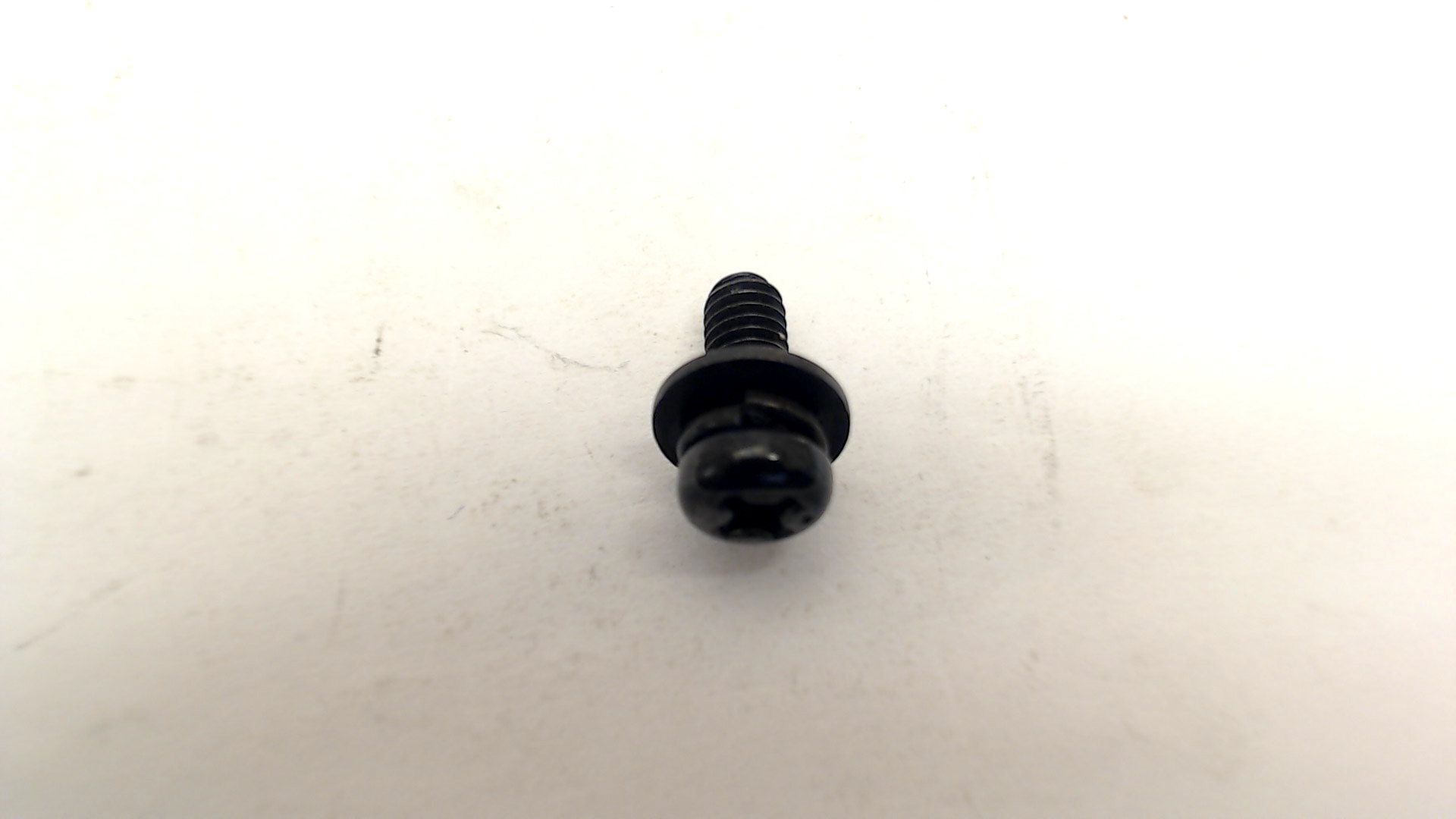 Machine Screw (w/washers) M4x10 (black)