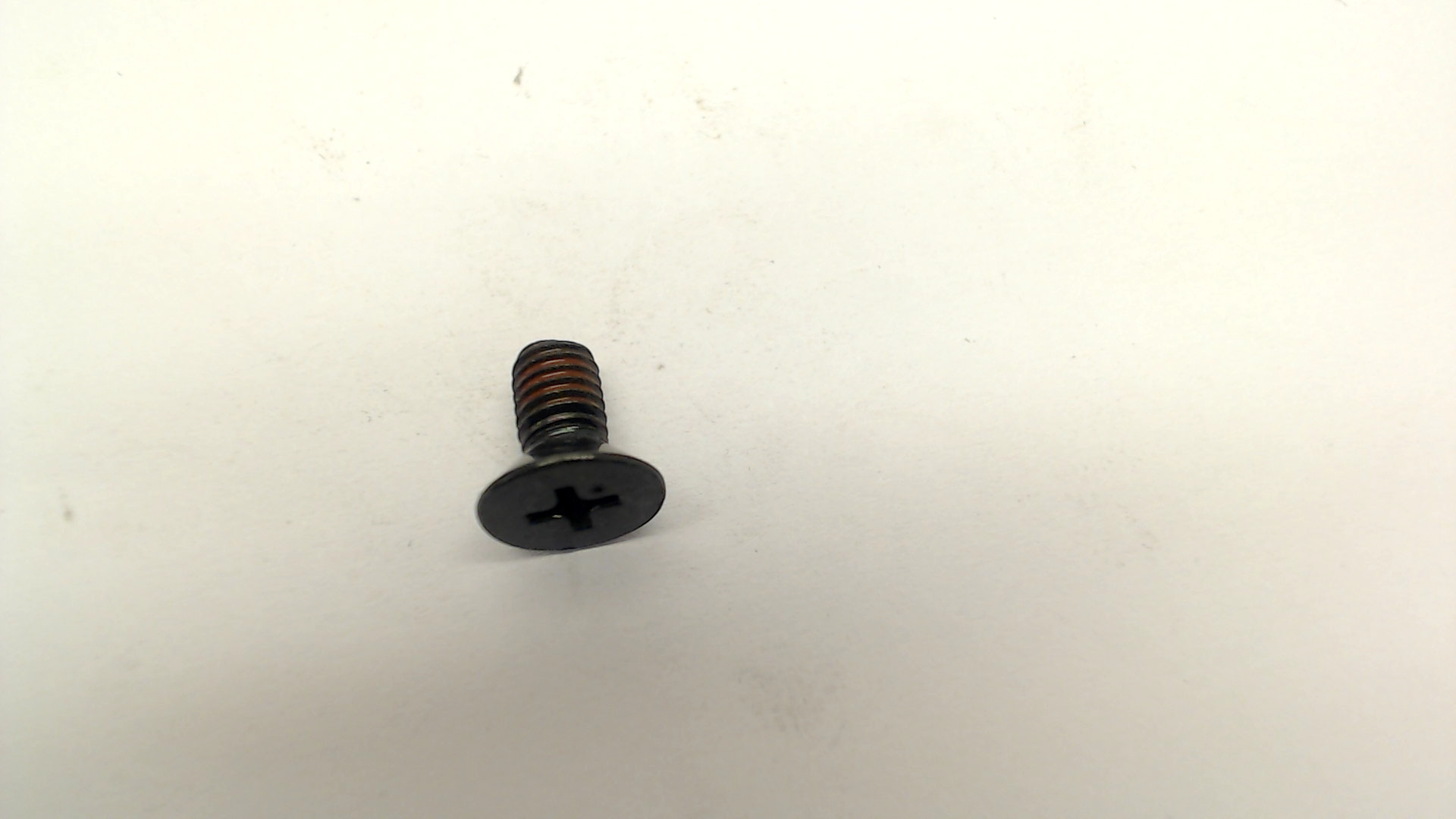 Nylock Flat Hd. Screw M5x10