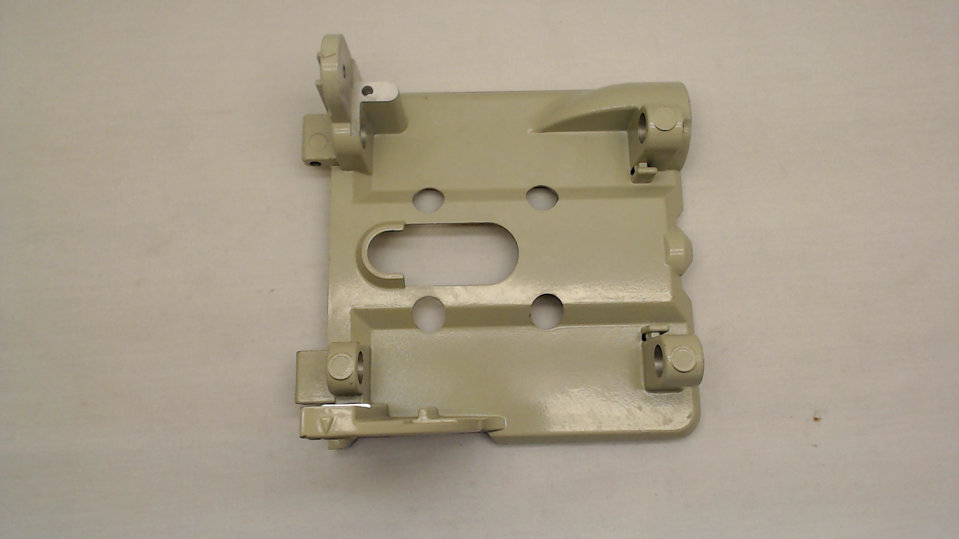 BASE 3901