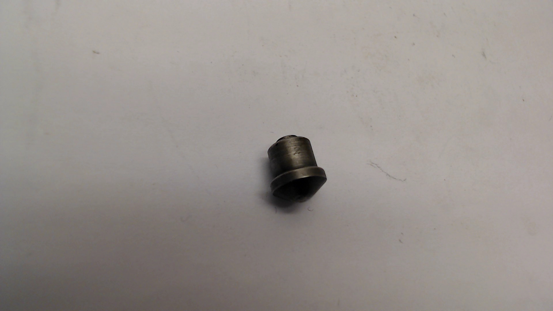 Holder Pin (b)