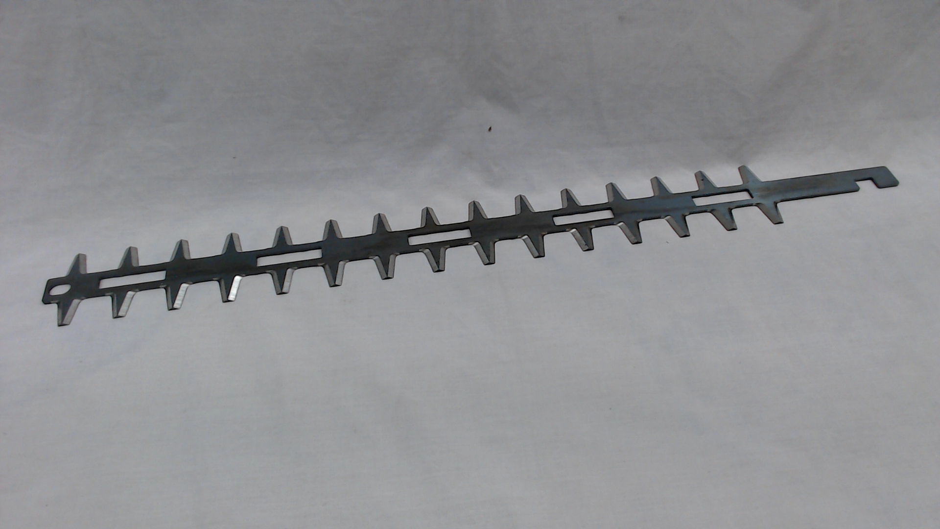 Upper Blade