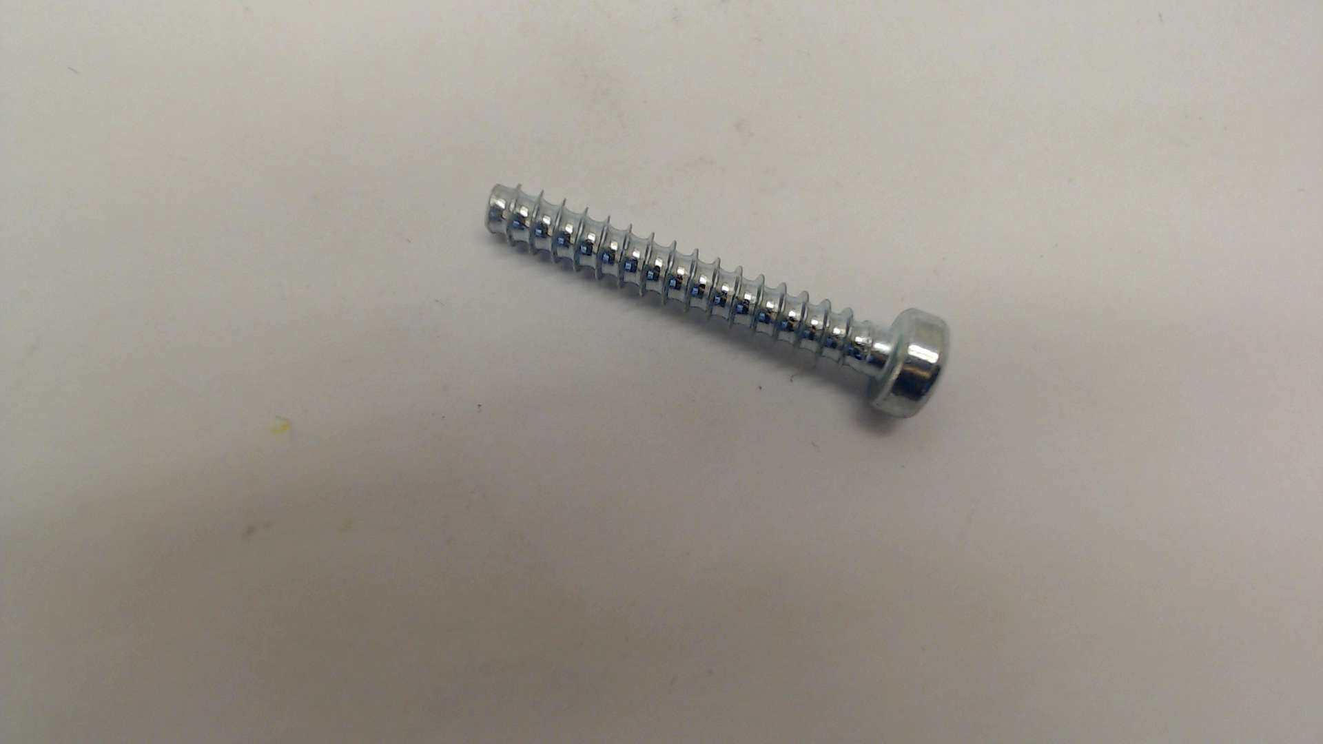 Screw Tx15 40x26