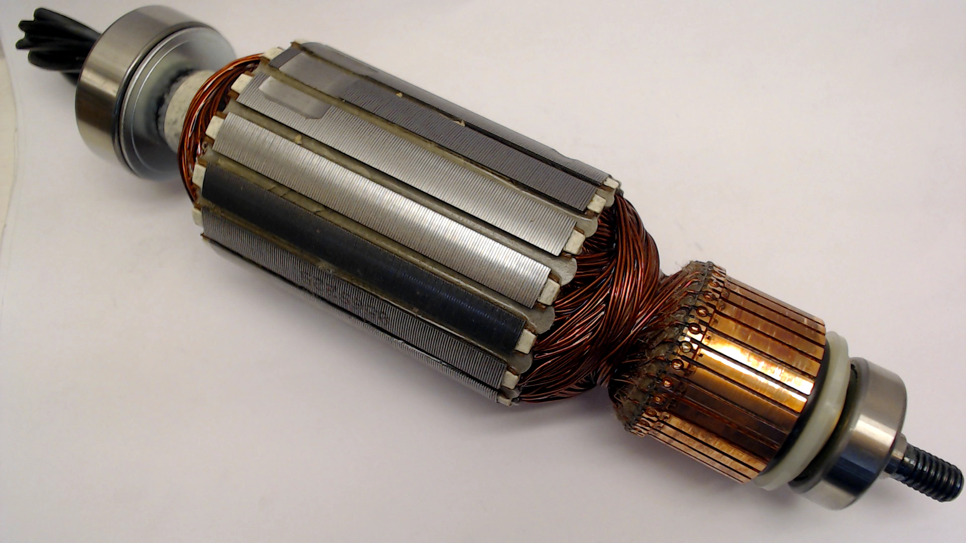 ARMATURE ASSY 220-240V HM1810
