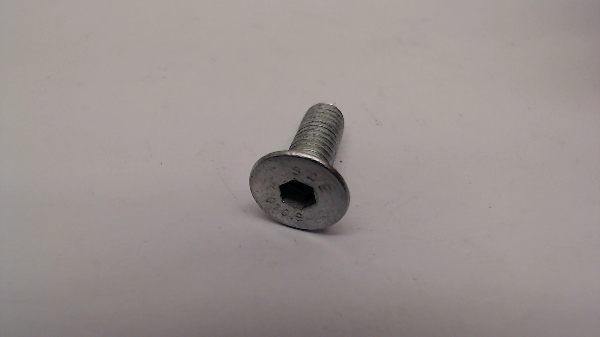 Countersunk screw