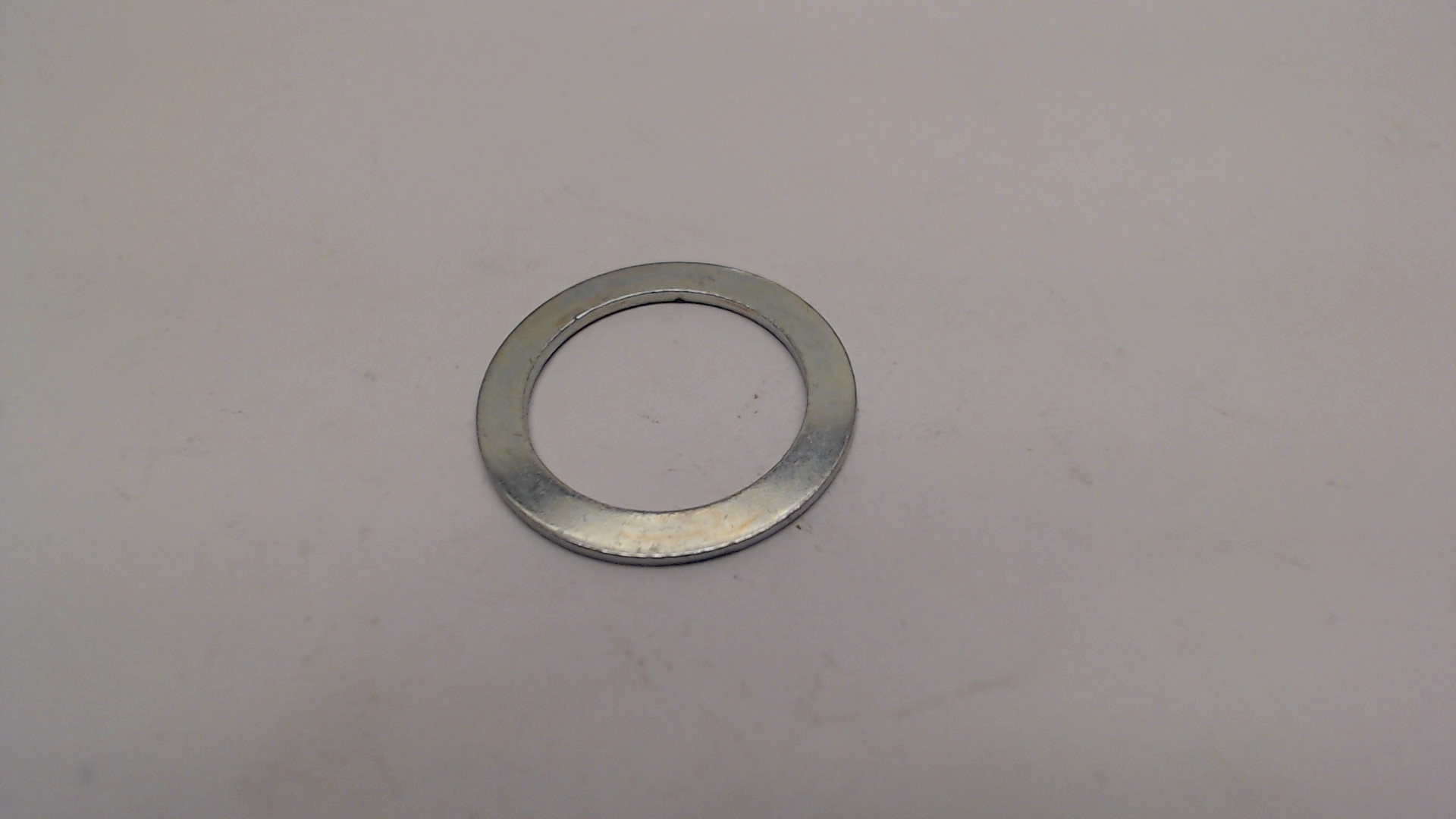 SHIM RING 16X22X1 VERZ.
