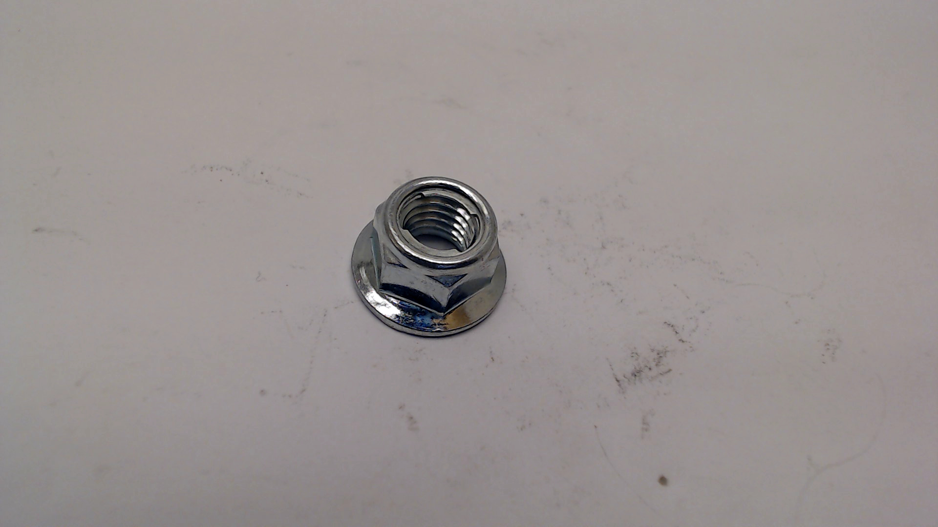 HEXAGON FLANGE LOCKING NUT P