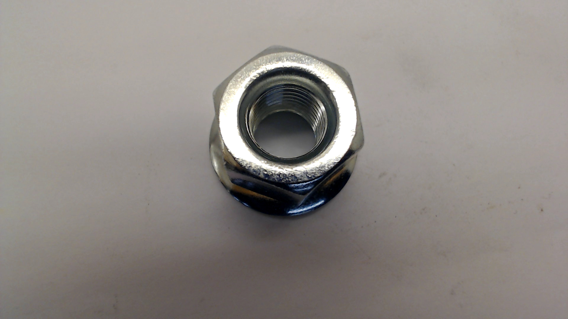 NUT