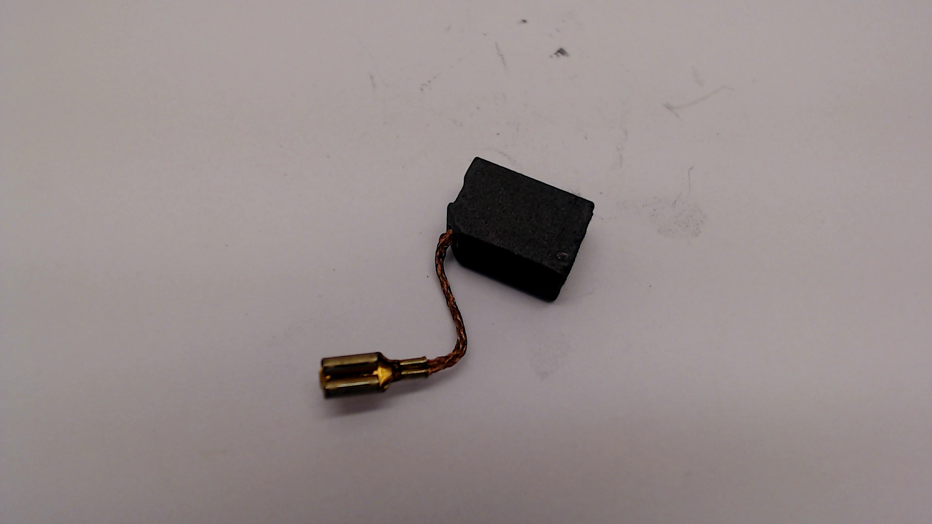 BRUSH 230V