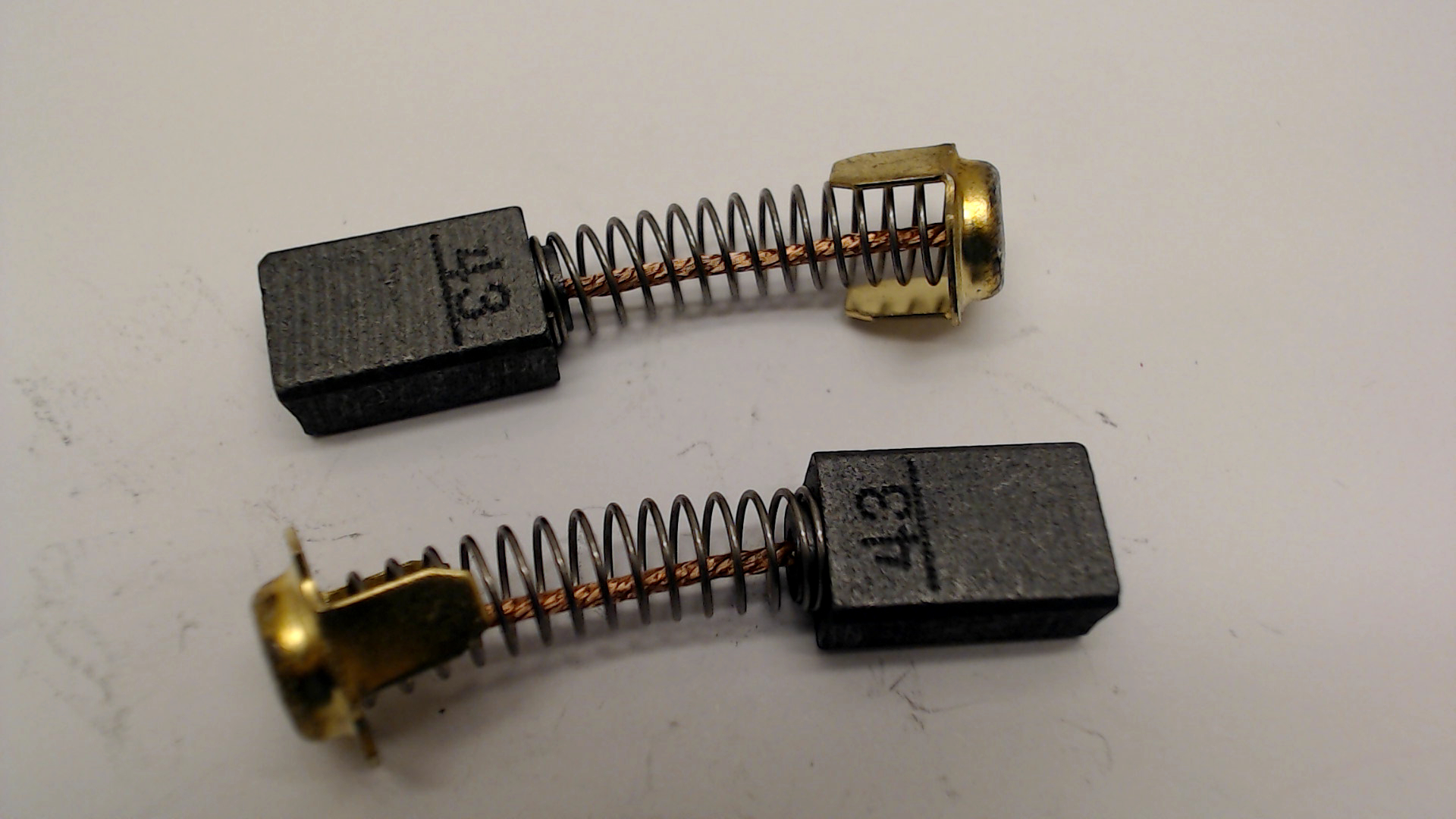 Carbon Brush (1 Pair)