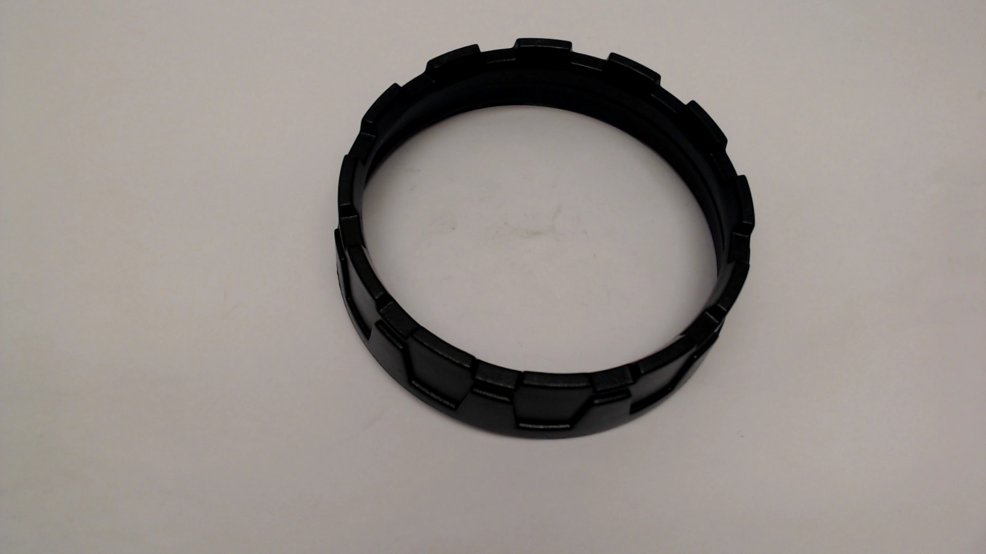 REFLECTOR RETAINER 30110185003