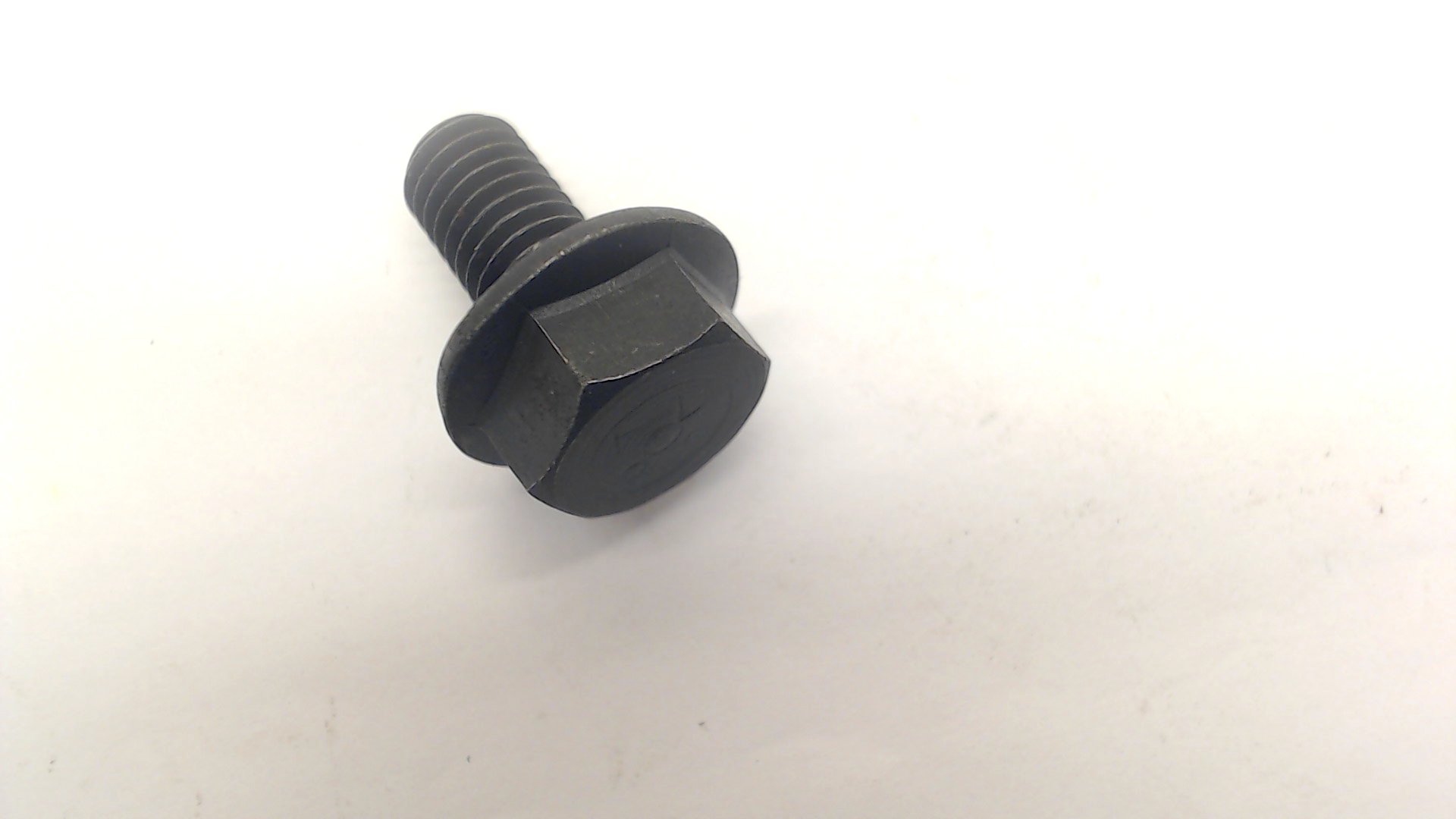HEX BOLT M8X15